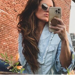 Free People, Size: Small. Daisy Denim Button-down.